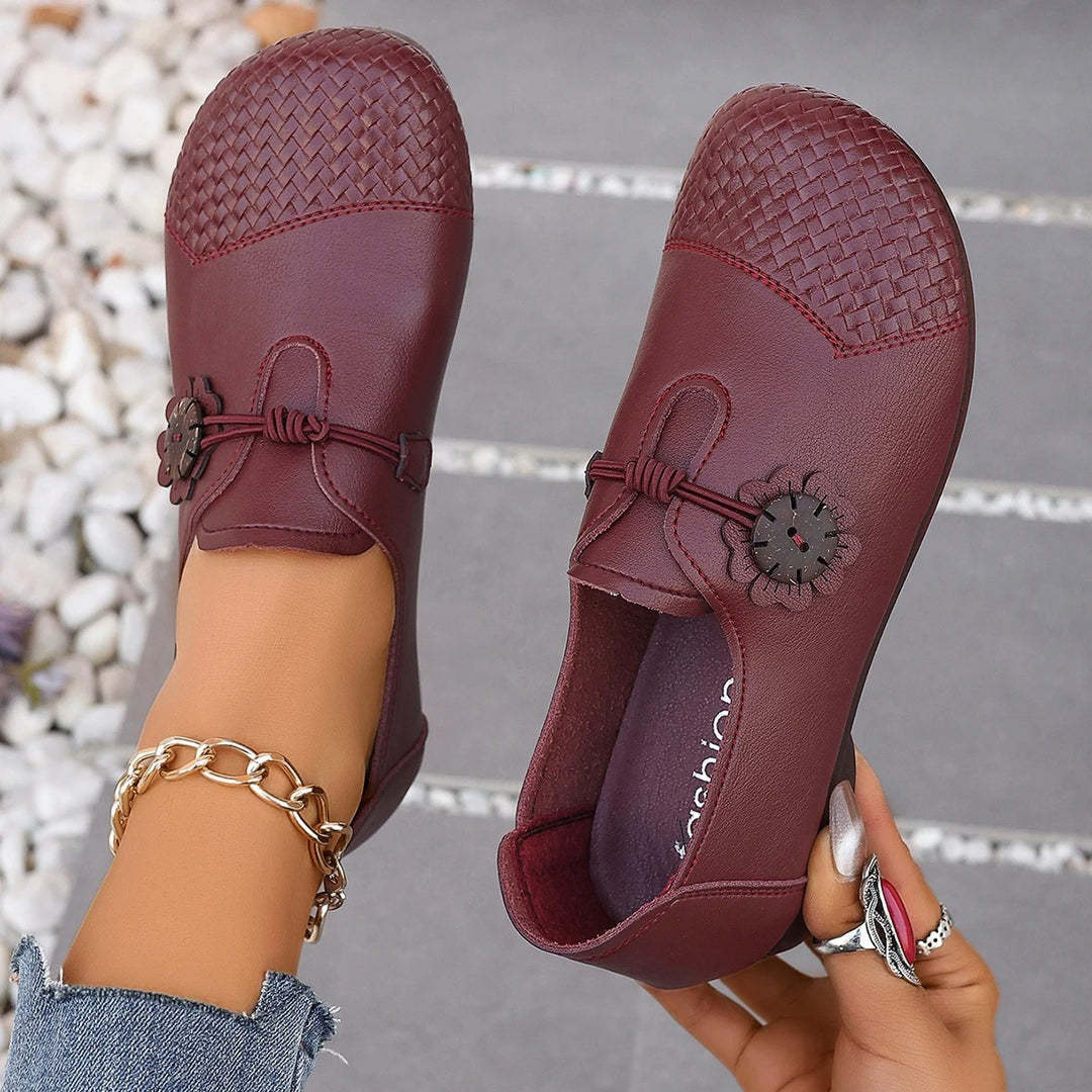 Women Square Toe Flat Shoes